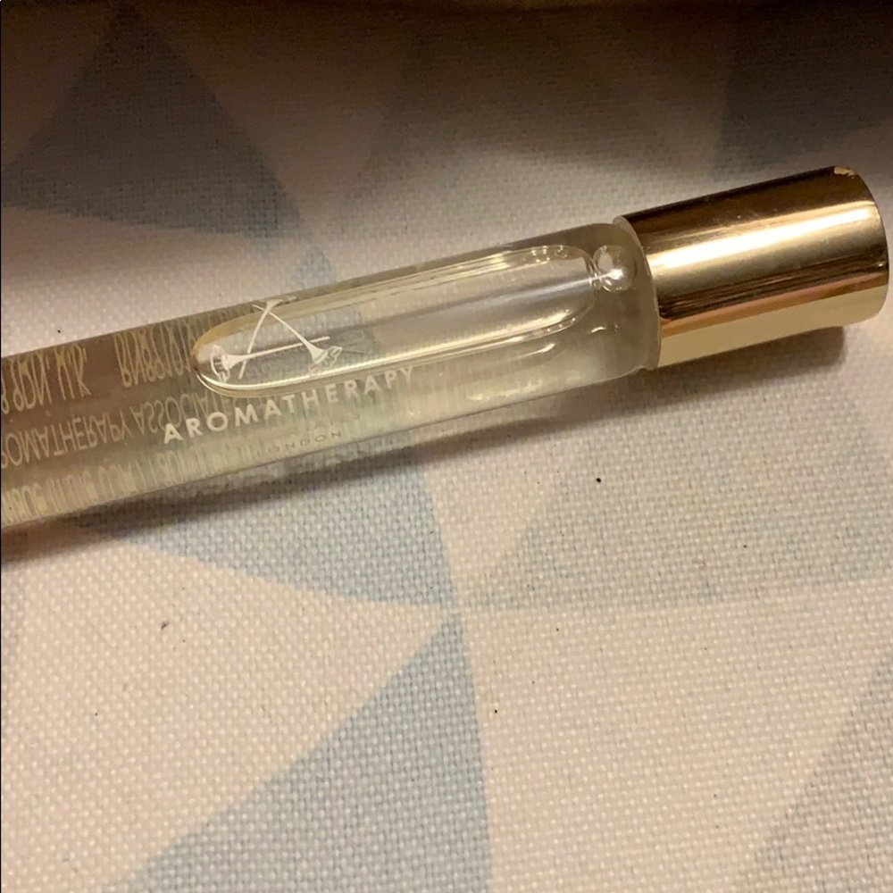 Aromatherapy deep relax roller ball